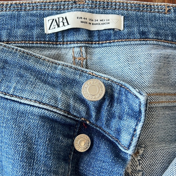 Zara Ripped Jeans - Picture 3 of 5